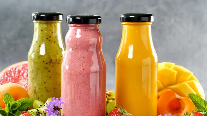Sinh tố đóng chai. (Ảnh: iStock) sinh-to-dong-chai.jpg