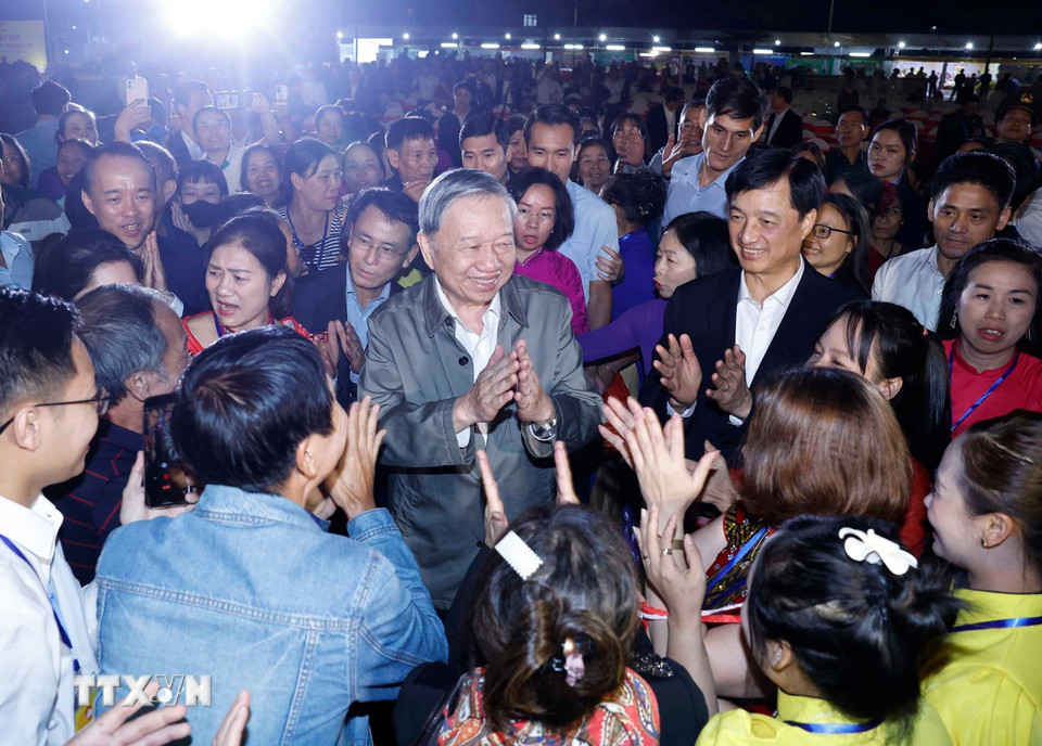 tong-bi-thu-to-lam-du-ngay-hoi-dai-doan-ket-toan-dan-toc-tai-phuong-thuong-cat-ha-noi-8408711-1.jpg