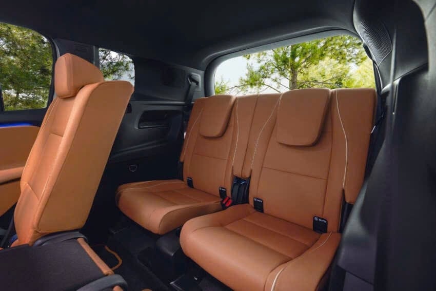 mercedes-benz glb 2026 thuan dien se ra mat vao dau thang 12 2025 hinh anh 4