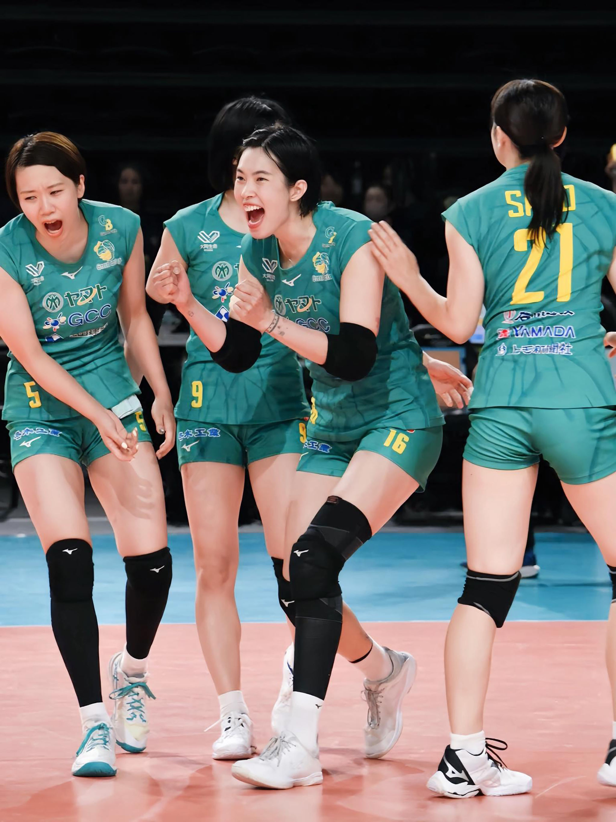 Ghi điểm vượt chủ công người Mỹ, Trần Thị Thanh Thúy nhận vinh dự ở giải bóng chuyền hàng đầu thế giới - Ảnh 1. Ghi điểm vượt chủ công người Mỹ, Trần Thị Thanh Thúy nhận vinh dự ở giải bóng chuyền hàng đầu thế giới - Ảnh 1.