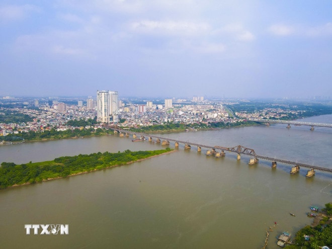 Một góc sông Hồng. (Ảnh: TTXVN phát) ttxvn-du-lich-song-hong3.jpg