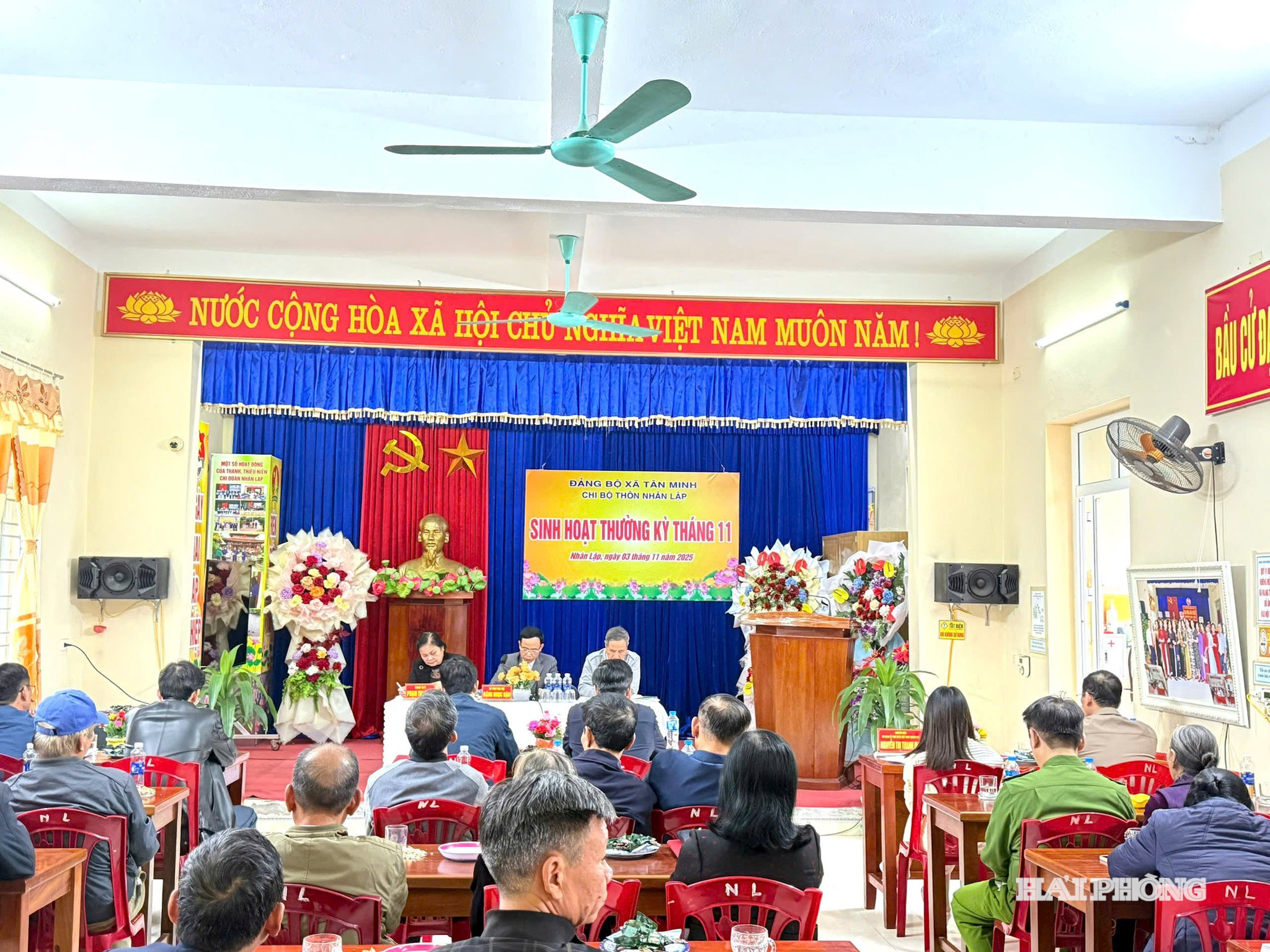 sinh-hoat-chi-bo-325ec54d63fc07d6cf9463902e7cc4d1.jpg