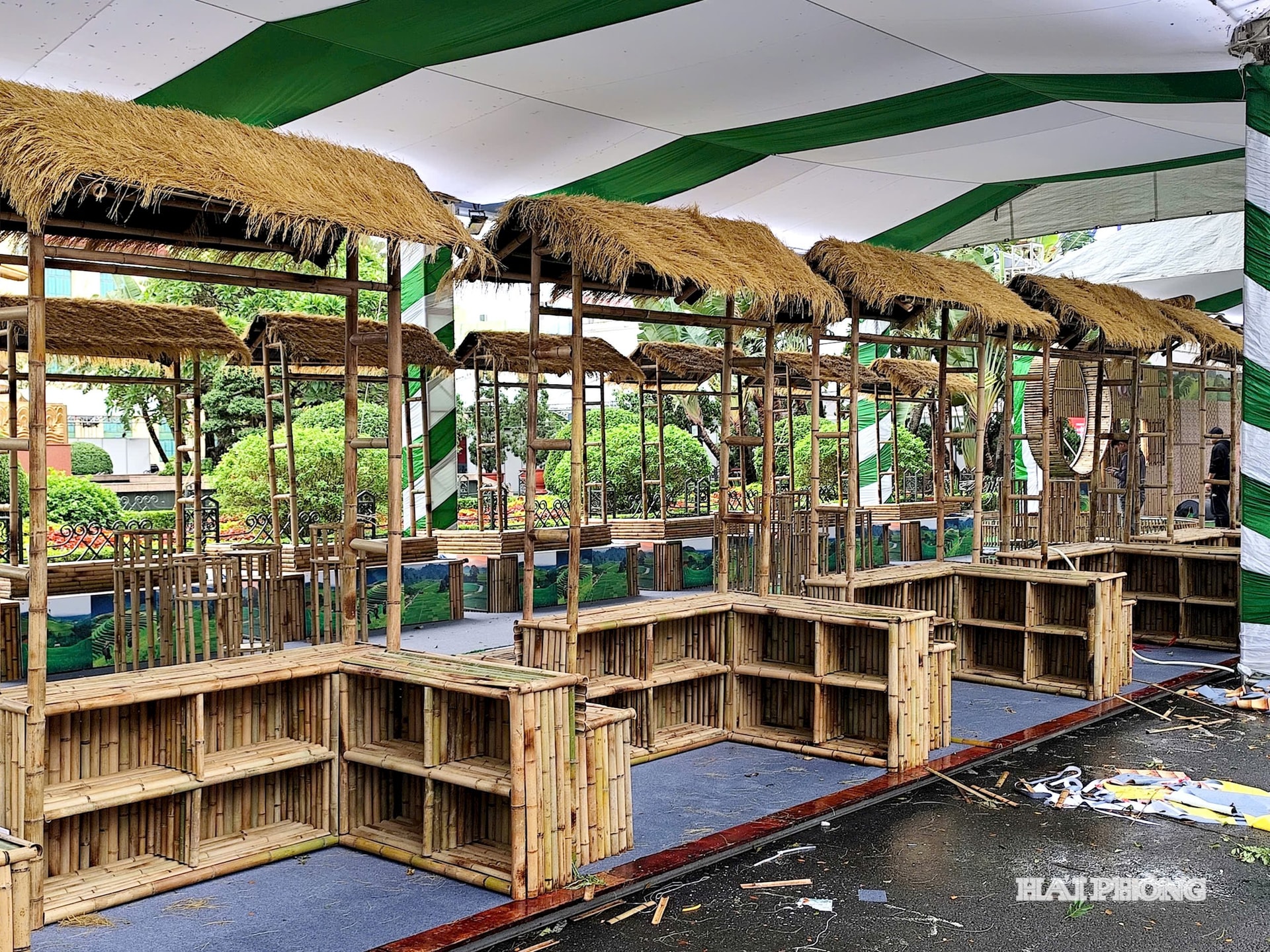 ស្តង់​ណែនាំ​ភូមិ​វប្បធម៌​និង​សិប្បកម្ម​វៀត​ណាម​កំពុង​ស្ថិត​ក្នុង​ដំណាក់កាល​ចុងក្រោយ​នៃ​ការ​បញ្ចប់។