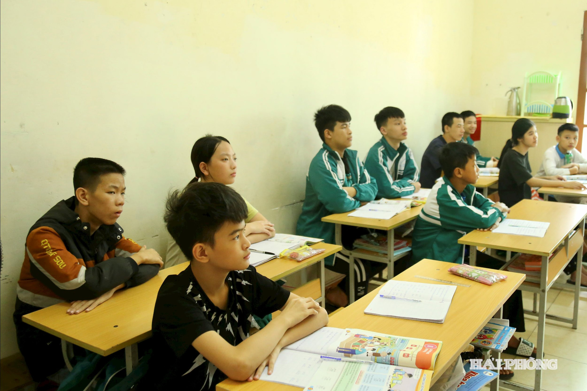 giao-vien-dac-biet3.jpg