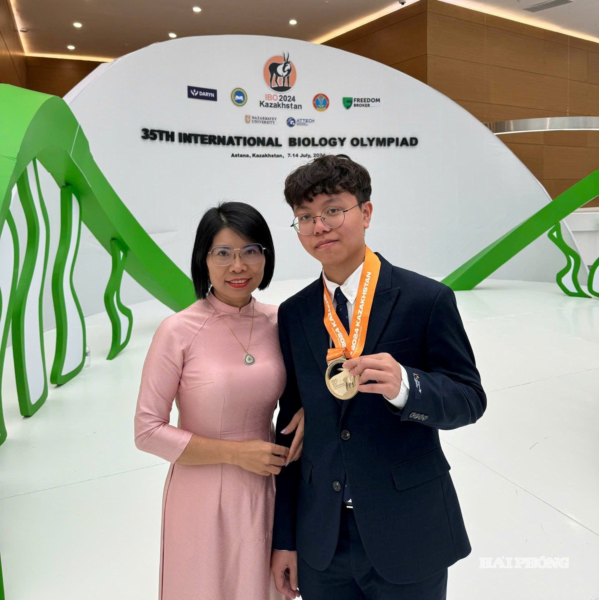 co-huong-3-554156012473d4e73884fdb50492487e.jpg