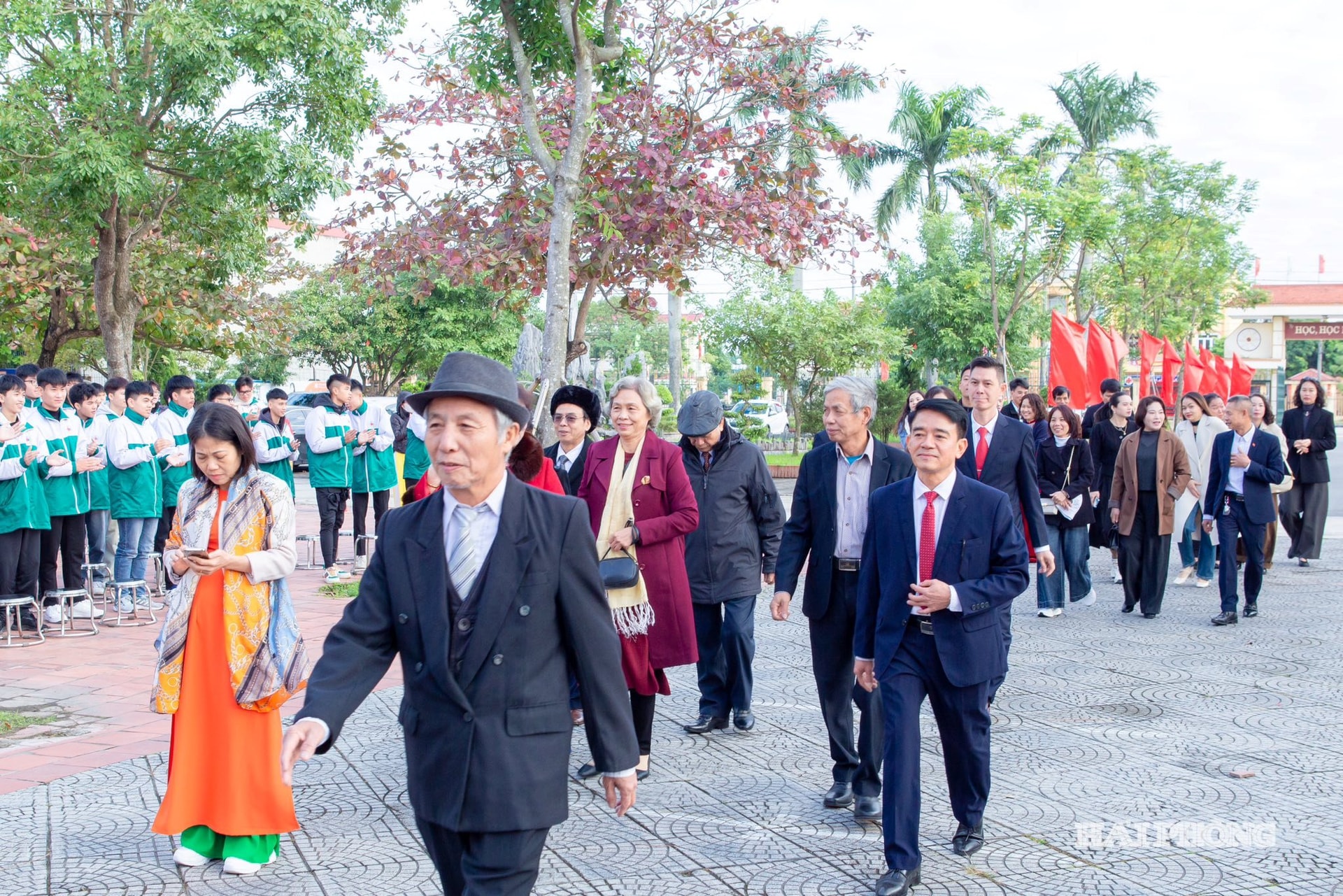 thpt-ke-sat.jpg?w=900