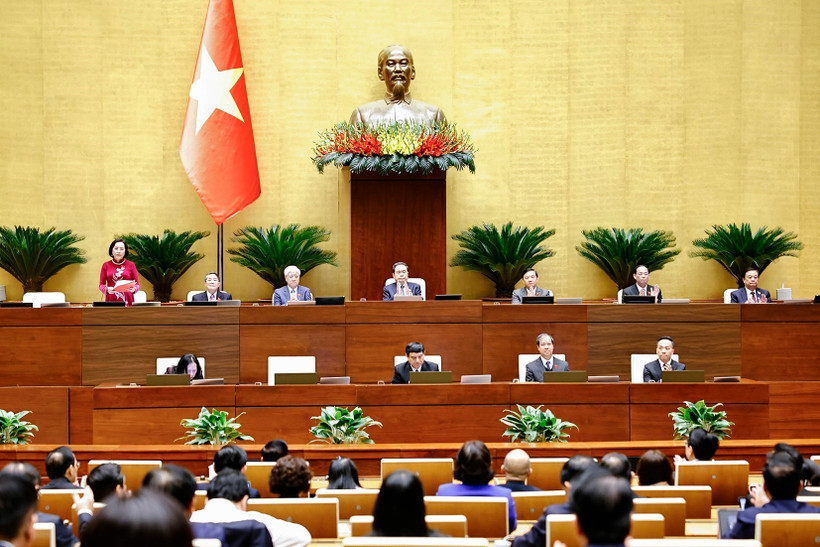 Quốc hội làm việc tại hội trường. (Ảnh: Doãn Tấn/TTXVN)