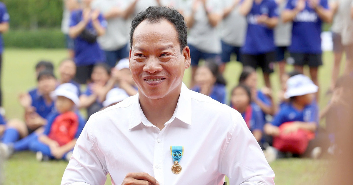 Lực sĩ Lê Văn Công nhận vinh dự lớn trước thềm ASEAN Para Games 2025 - Ảnh 1. Lê Văn Công