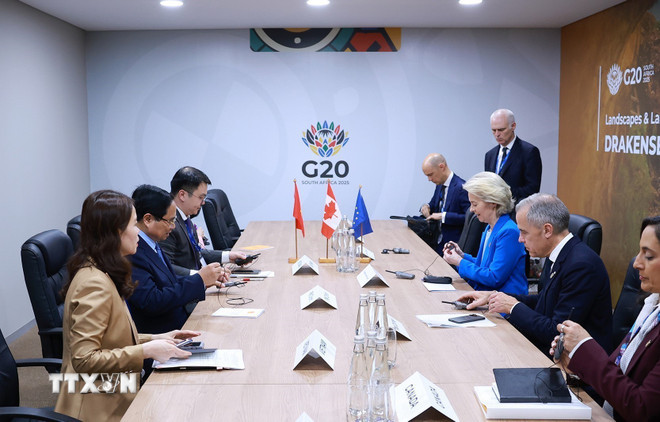Thủ tướng Phạm Minh Chính tham dự cuộc gặp giữa Thủ tướng Canada Mark Carney và Chủ tịch Ủy ban châu Âu (EU) Ursula von der Leyen về Hiệp định Đối tác Toàn diện và Tiến bộ xuyên Thái Bình Dương (CPTPP). (Ảnh: Dương Giang/TTXVN) ttxvn-thu-tuong-du-cuoc-gap-giua-canada-va-eu-ve-hiep-dinh-doi-tac-toan-dien-va-tien-bo-xuyen-thai-binh-duong-2.jpg