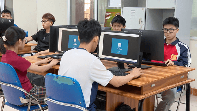 Giờ học của sinh viên khối ngành STEM. (Ảnh: PV/Vietnam+) anh-man-hinh-2025-05-07-luc-181949.png