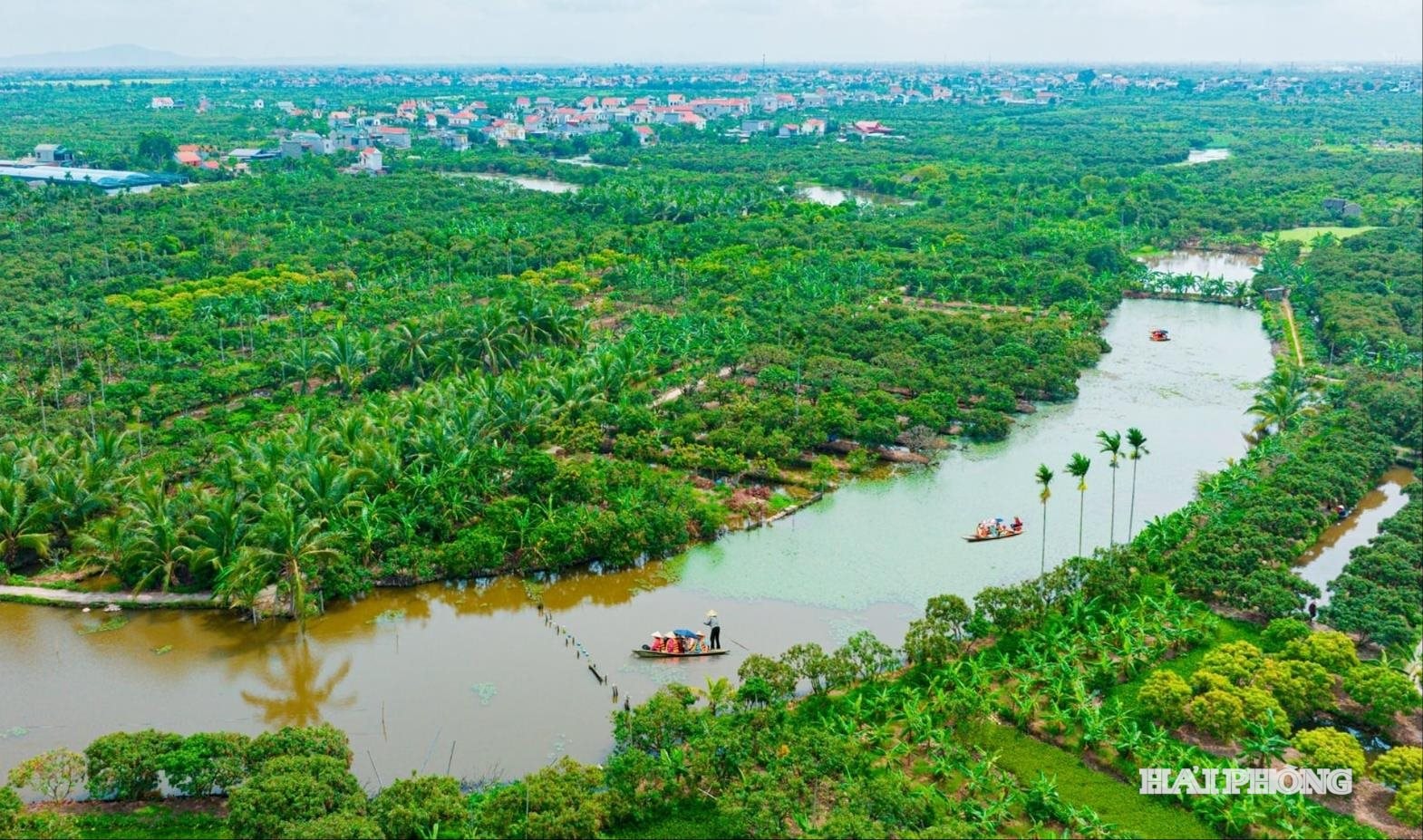 Với hệ sinh thái nông nghiệp đa dạng, Hải Phòng có nhiều tiềm năng phát triển du lịch nông thôn bền vững, tạo sinh kế mới cho người nông dân. Ảnh THÀNH CHUNG