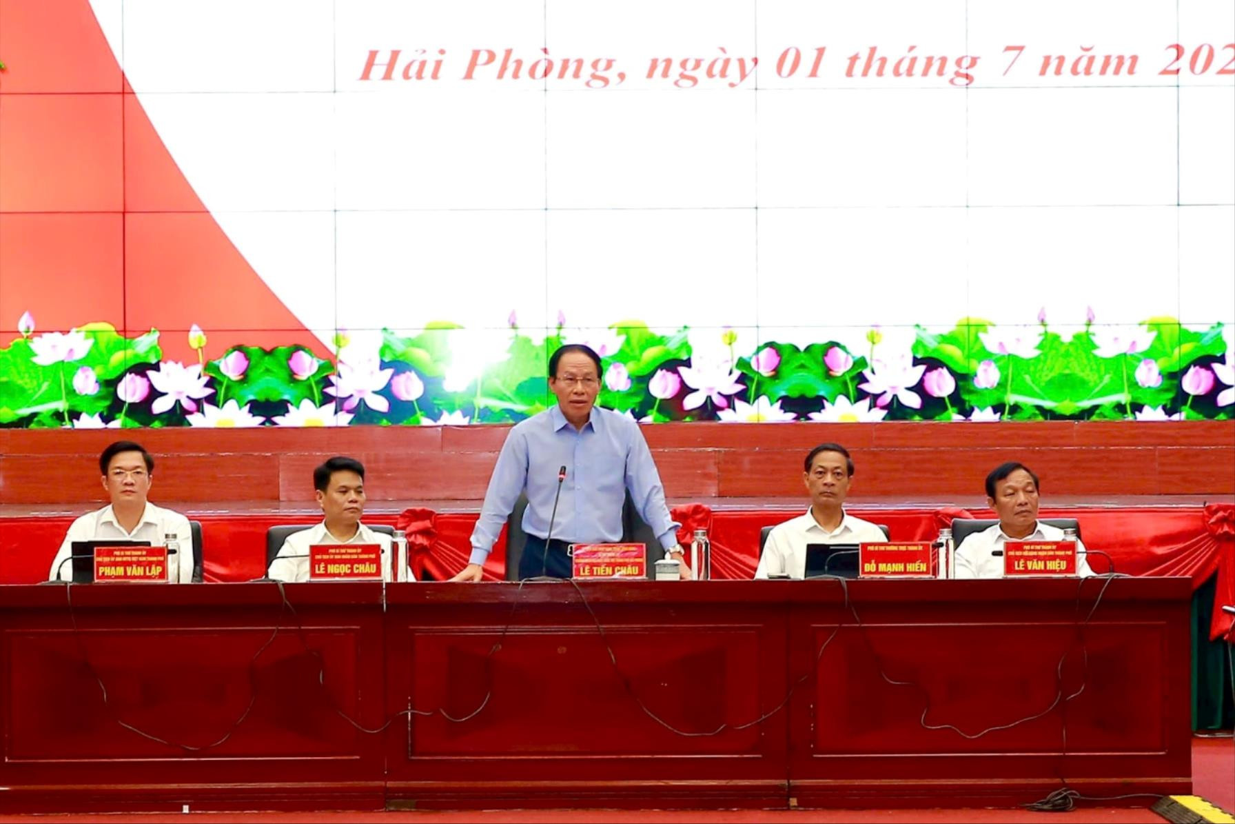hoi-nghi-thanh-uy(1).jpg