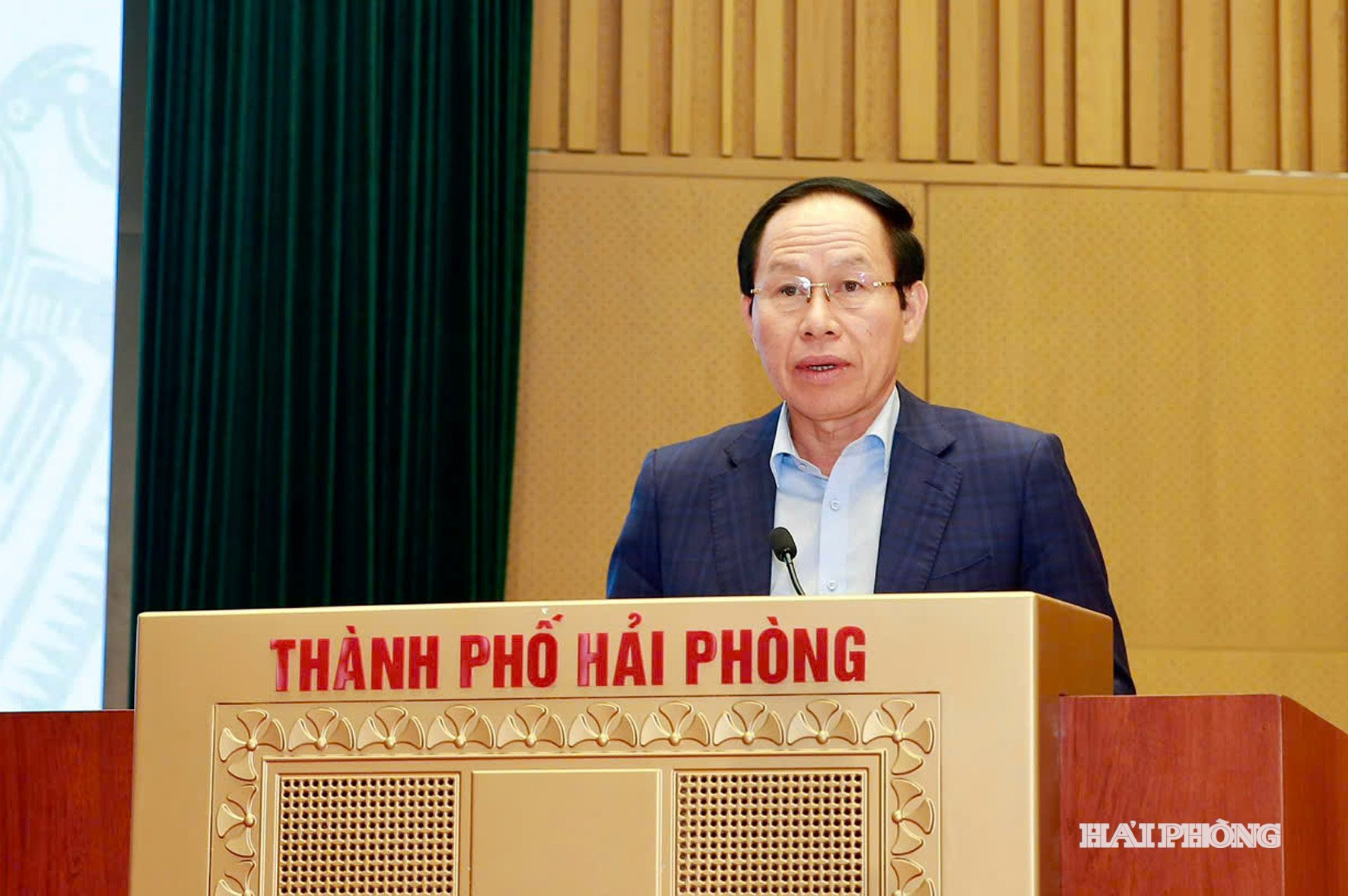 le tien chau