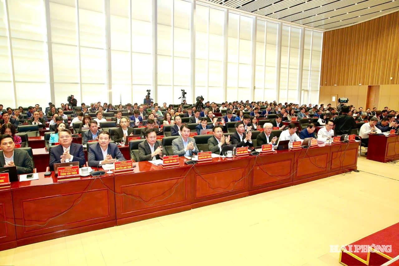 thanh-uy-1-.jpg