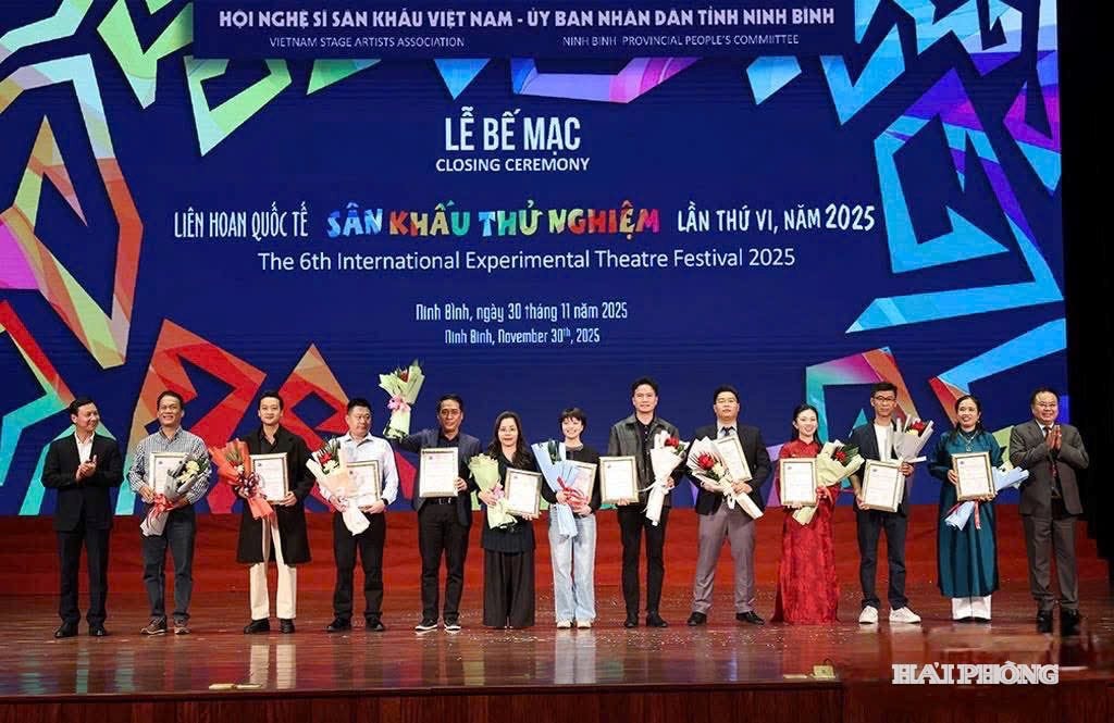 Organisationskommittén delade ut individuella priser, inklusive priser till artister och skådespelare från Hai Phong.