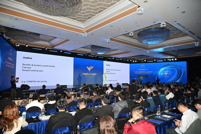 Toàn cảnh Tọa đàm z7284420996215-9dbd17709367d21fa9cc5e1b0237987b.jpg