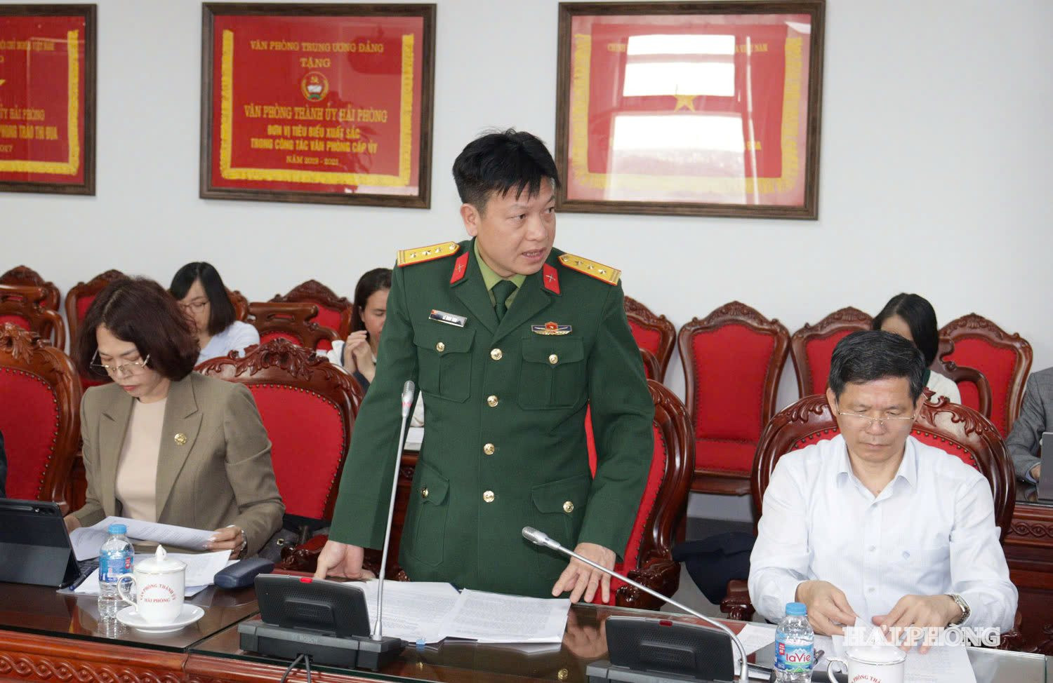 phap-che2.jpg
