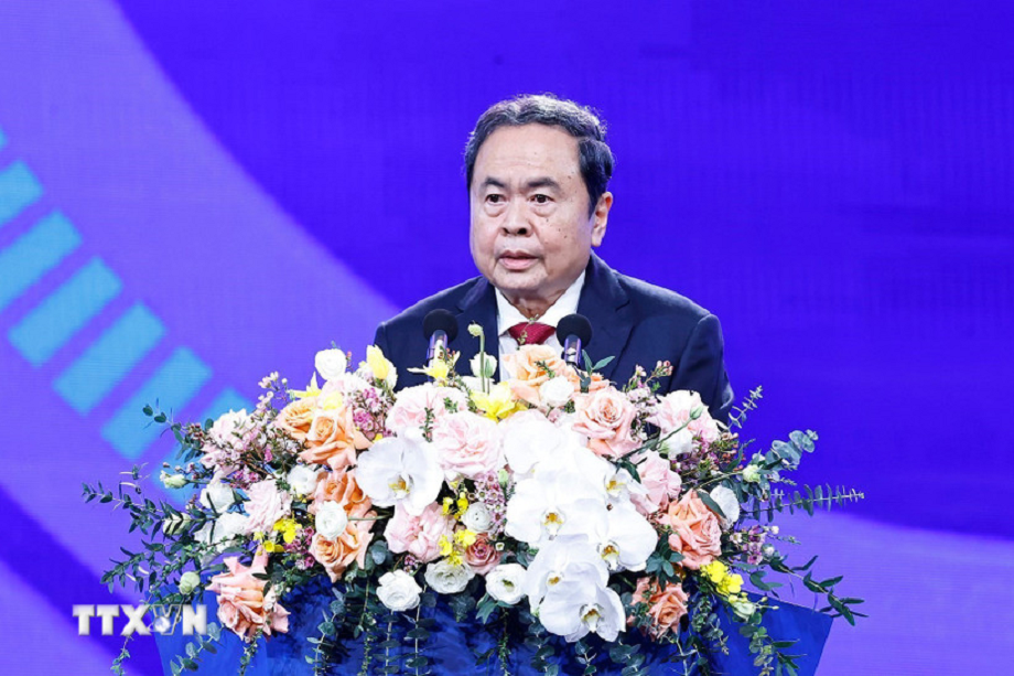 chu-tich-quoc-hoi-tran-thanh-man.png