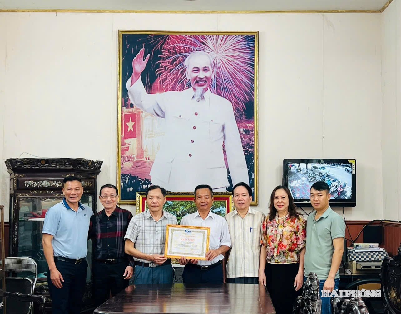 Asociación de Vietnamitas en el Extranjero-1.jpg