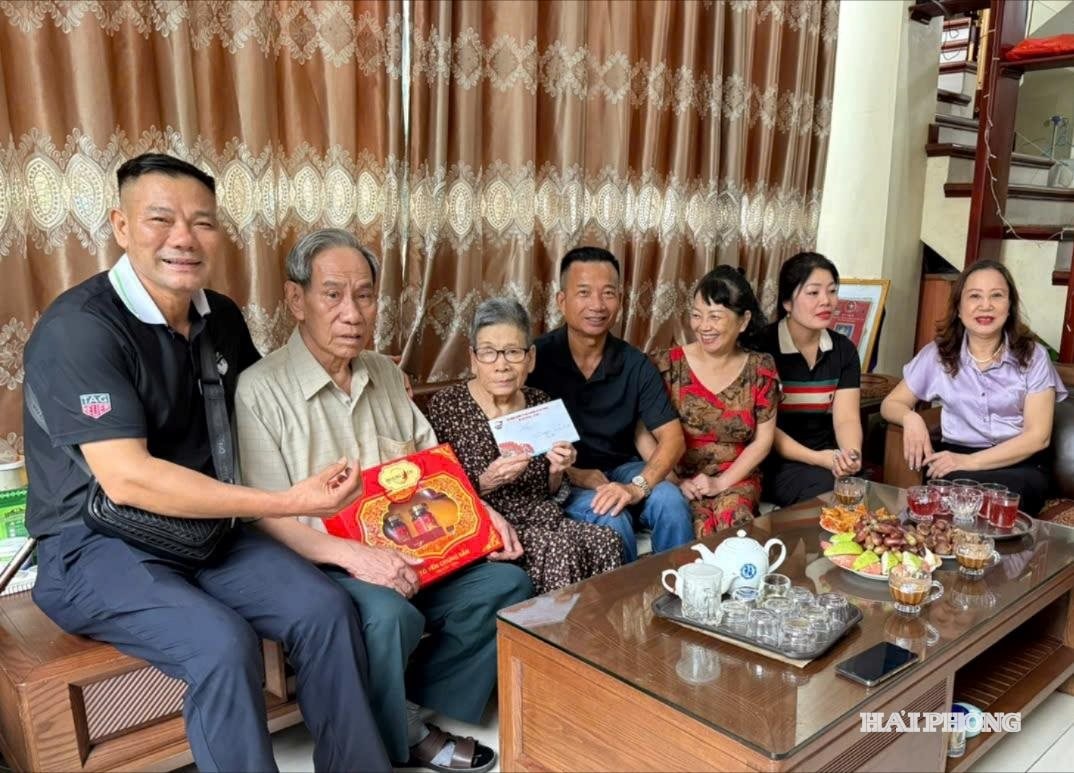 Asociación de Vietnamitas en el Extranjero 2.jpg