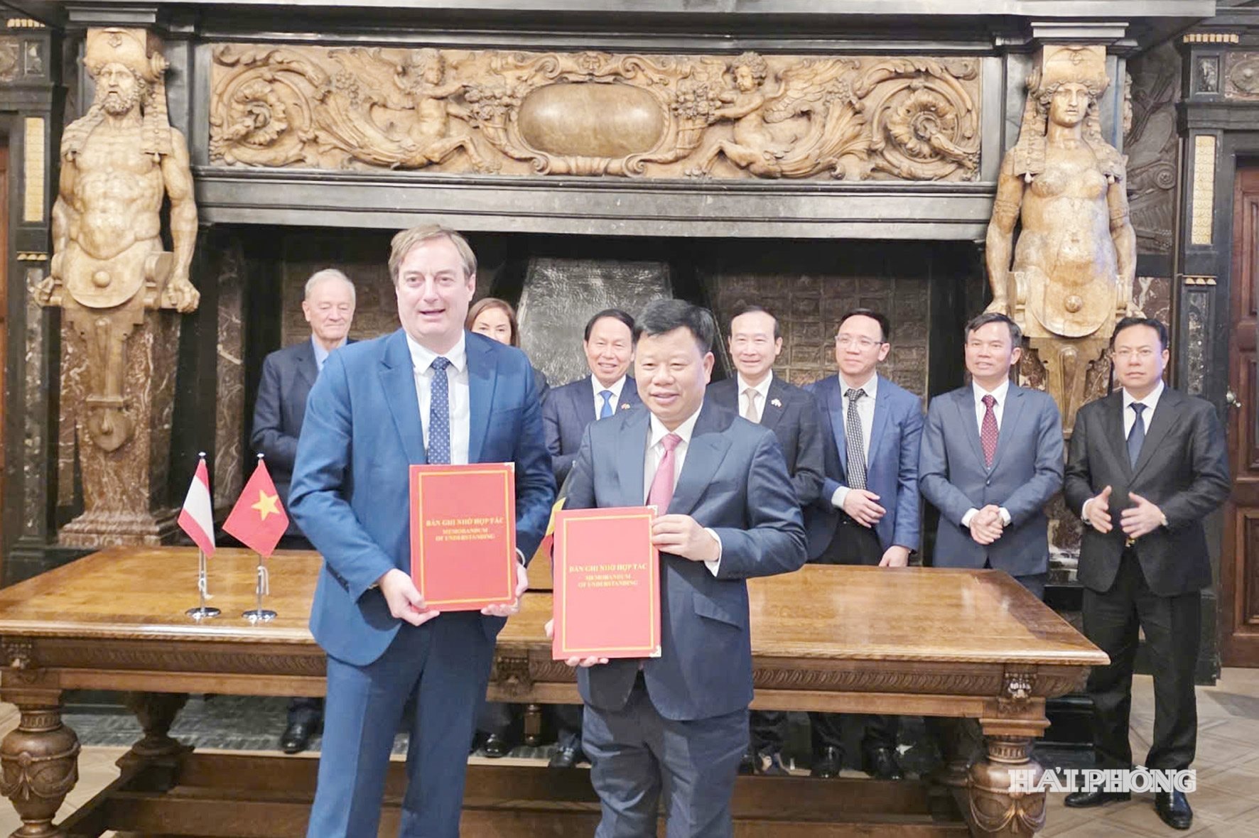 le tien chau Xuc tien dau tu 1