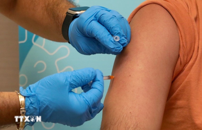 Tiêm vaccine. (Ảnh: THX/TTXVN)