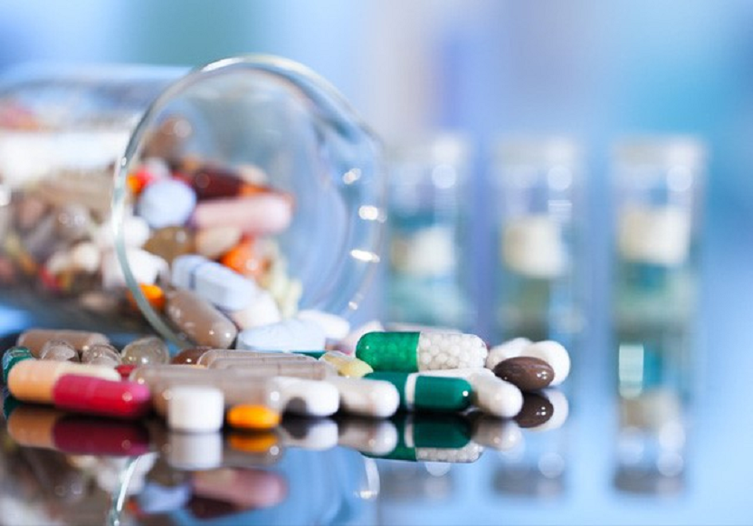 질병을 치료하는 약.png