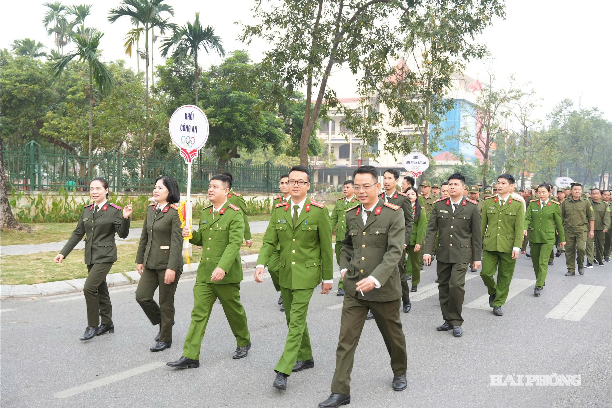 di-bo-thanh-dong-2.jpg