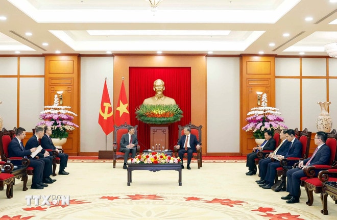 ttxvn-tong-bi-thu-to-lam-tiep-giam-doc-hoc-vien-tong-thong-lien-bang-nga-0812-4.jpg