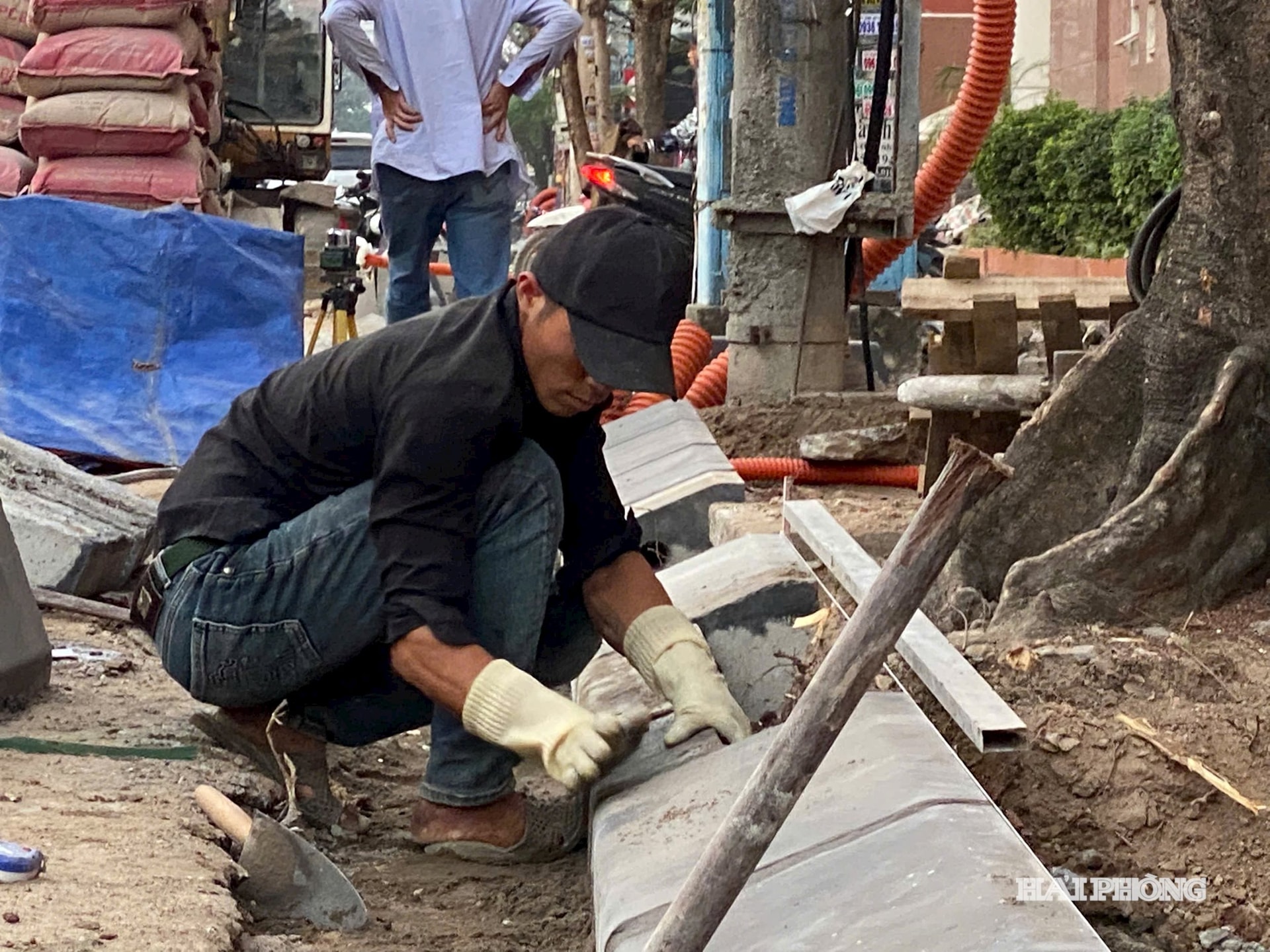 সঞ্চালন লাইন নির্মাণ