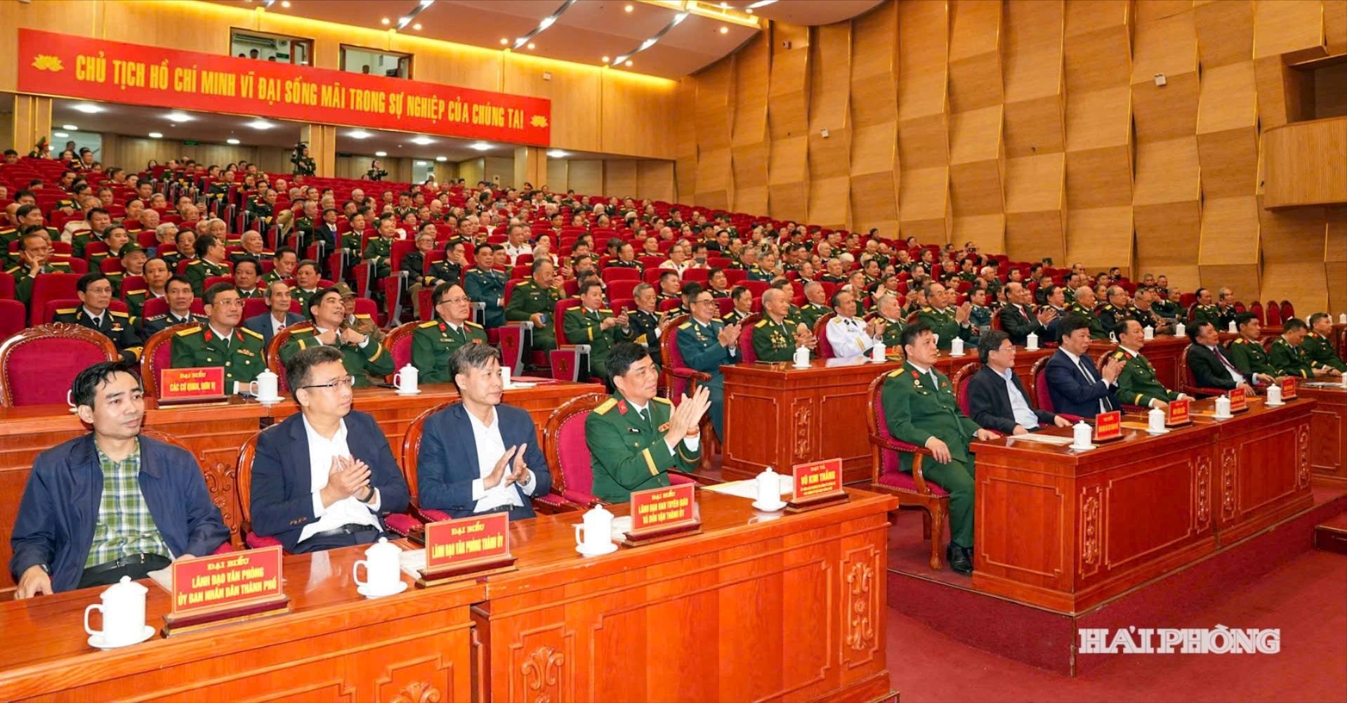 ky-niem-quan-doi13(1).jpg