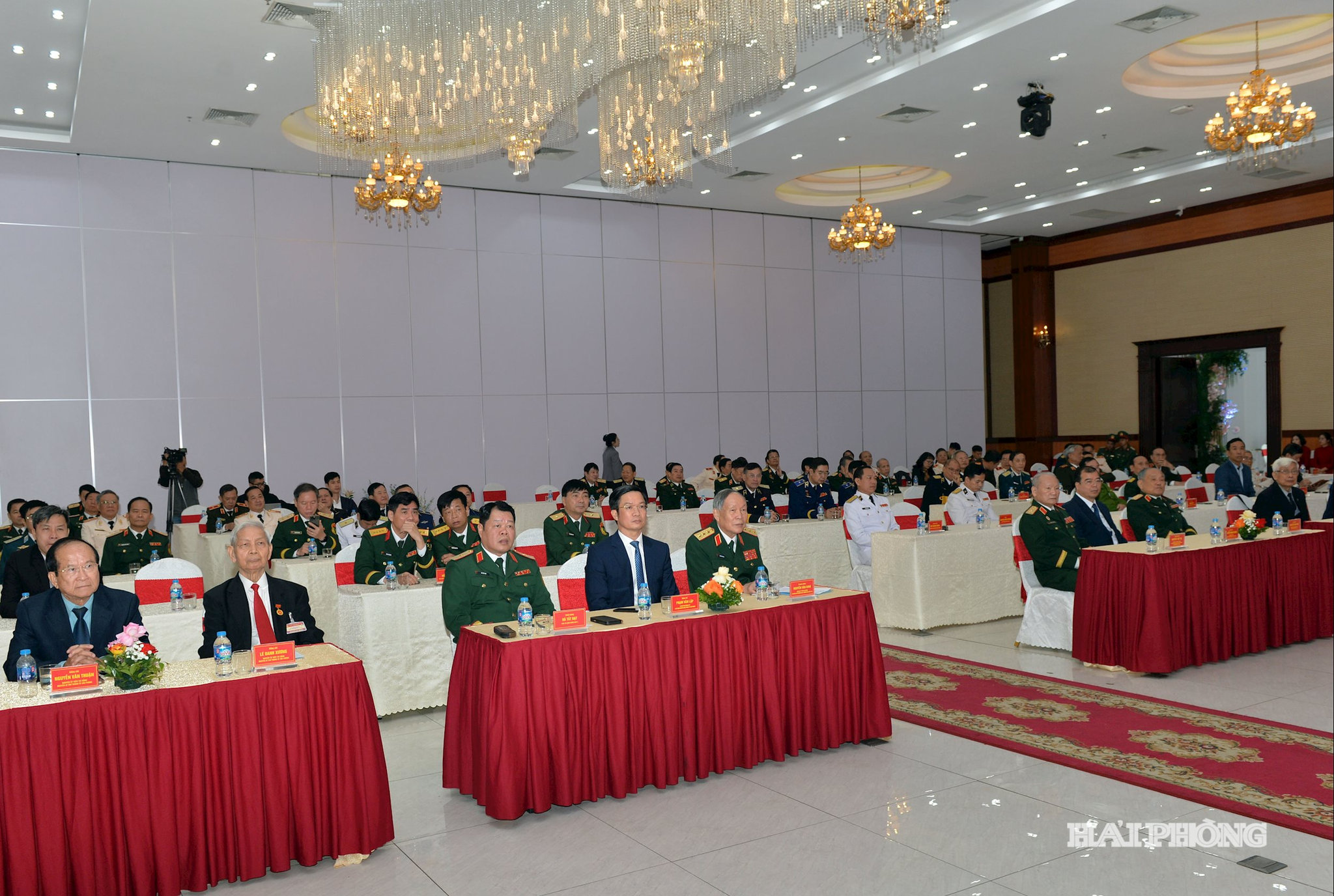 Các đại biểu dự lễ ra mắt