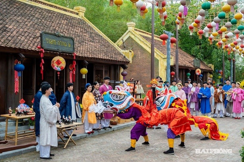 DU LỊCH TET 3