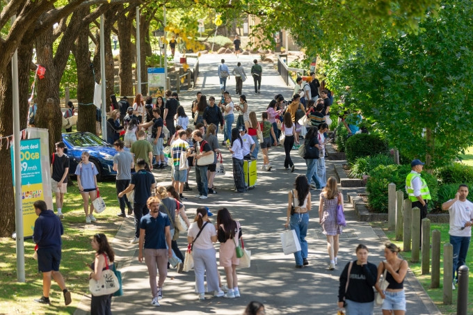 Khuôn viên Đại học La Trobe, Australia. Ảnh: La Trobe University Fanpage