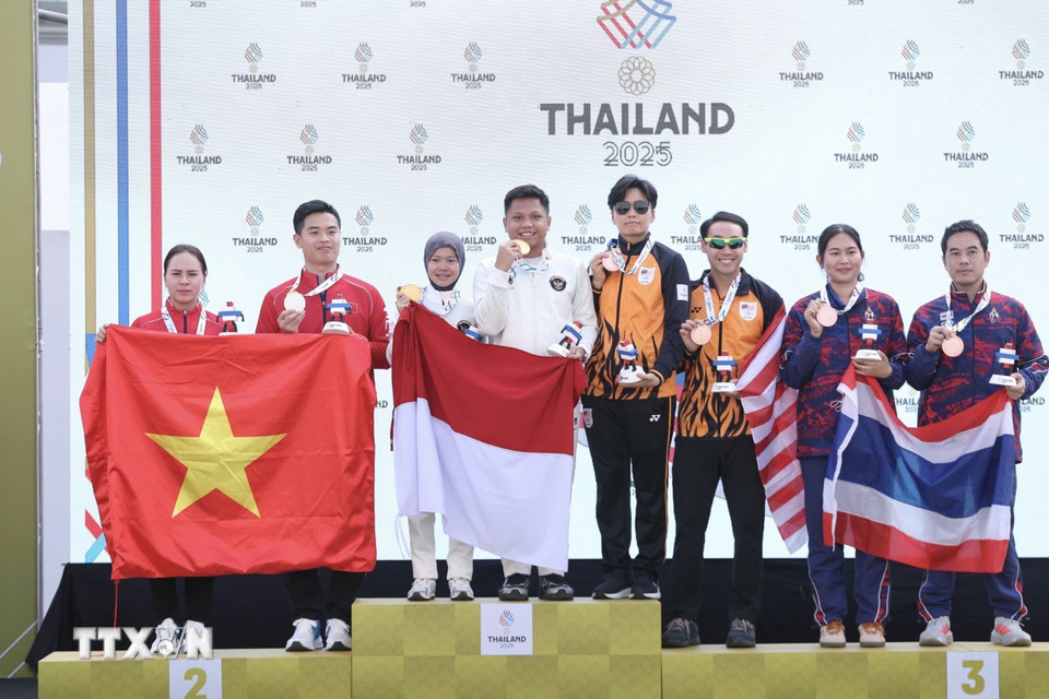 quang-huy-thu-vinh1.png