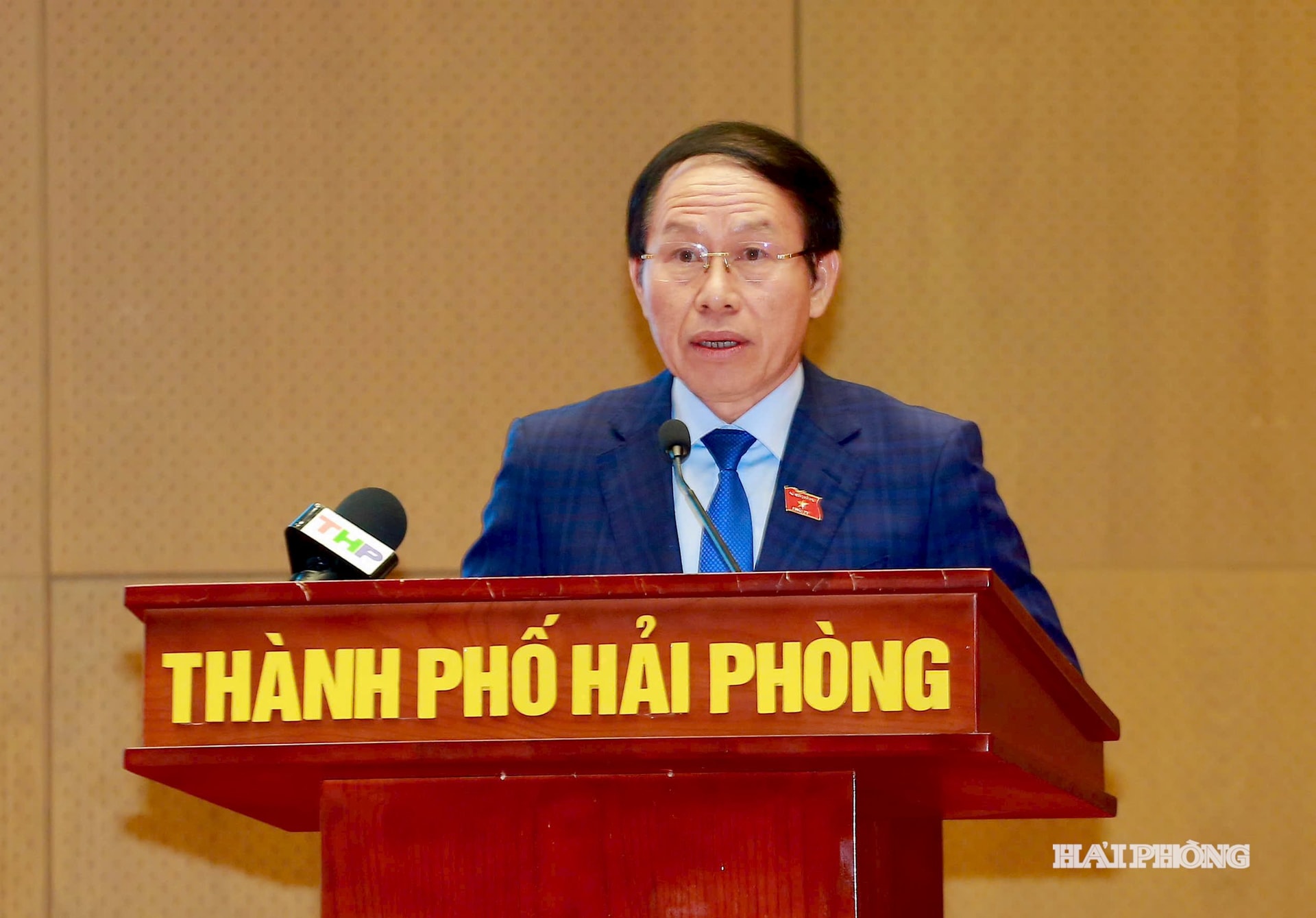 le-tien-chau.jpg