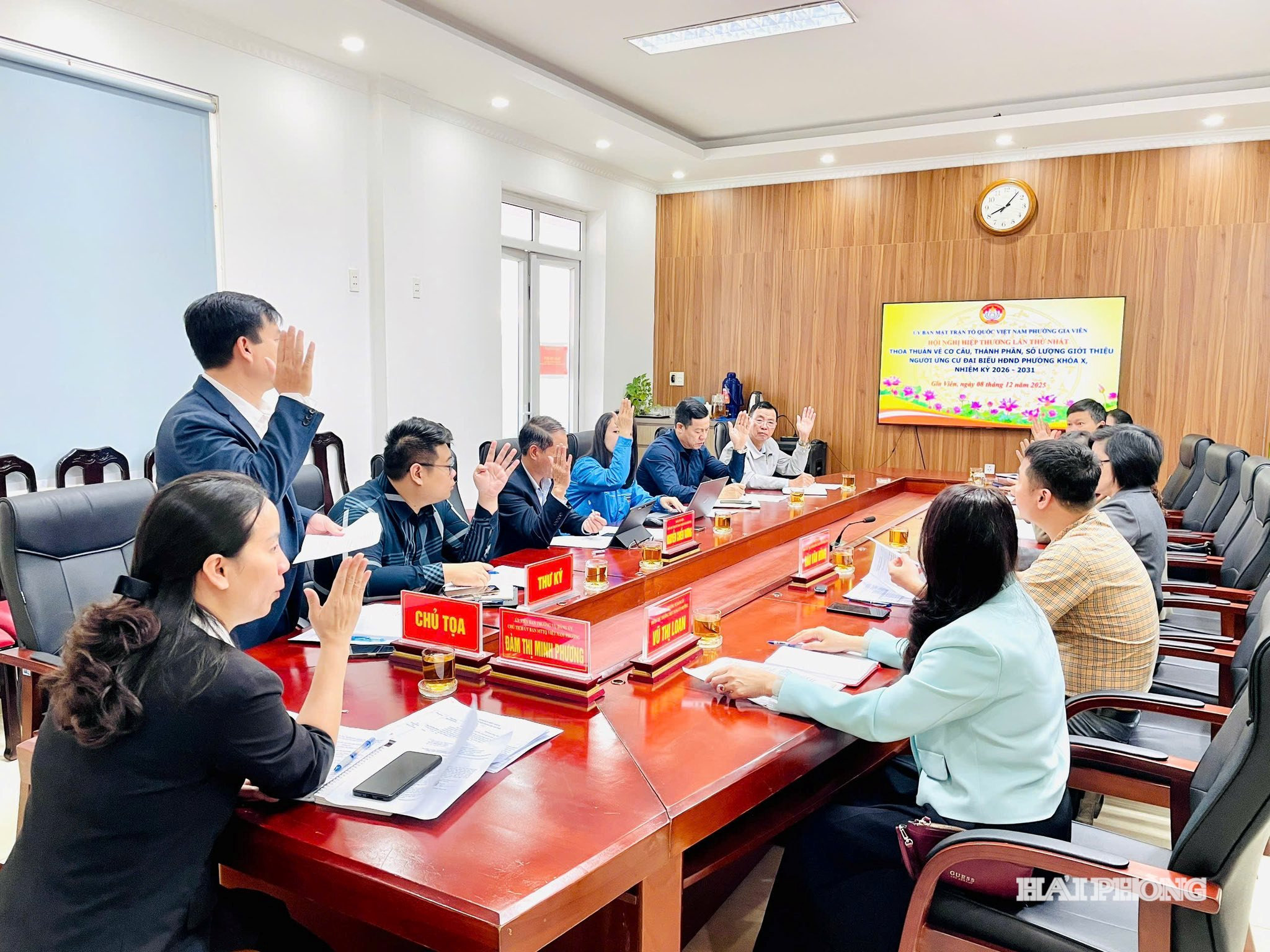 hiep-thuong-bau-cu.jpg