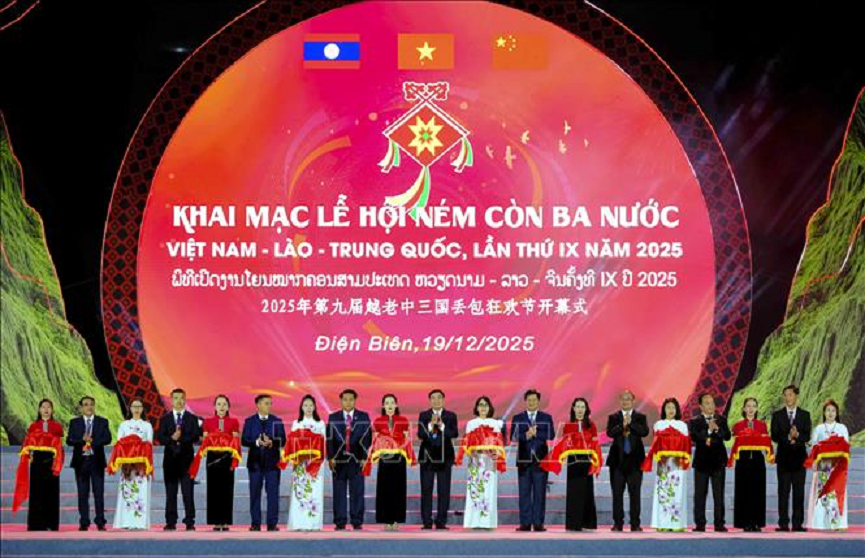 le-hoi-nem-con2.png