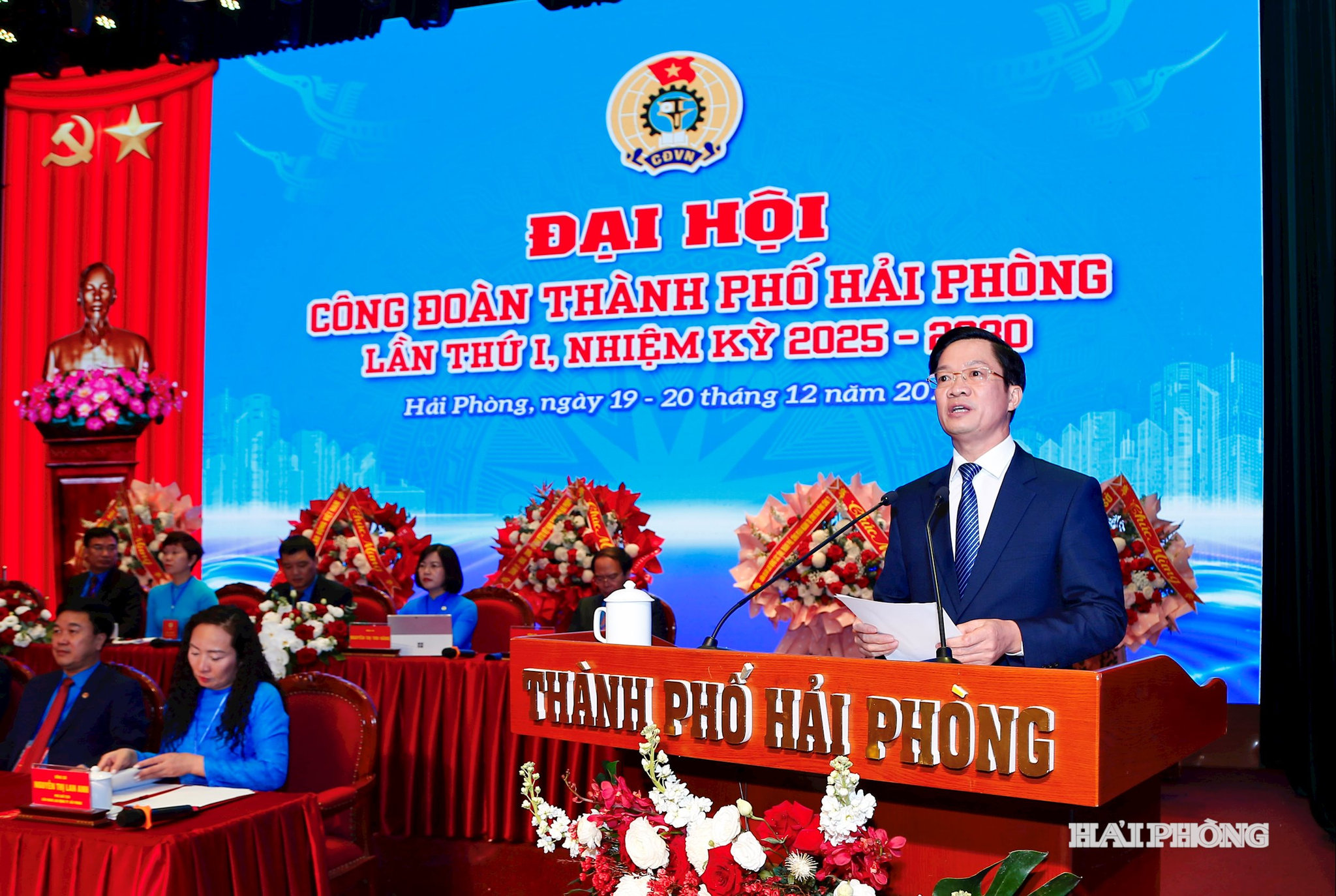 Đồng chí Phạm Văn Lập, Phó bí thư Thành ủy, Chủ tịch Mặt trận Tổ quốc Việt Nam thành phố phát biểu chỉ đạo tại Đại hội.