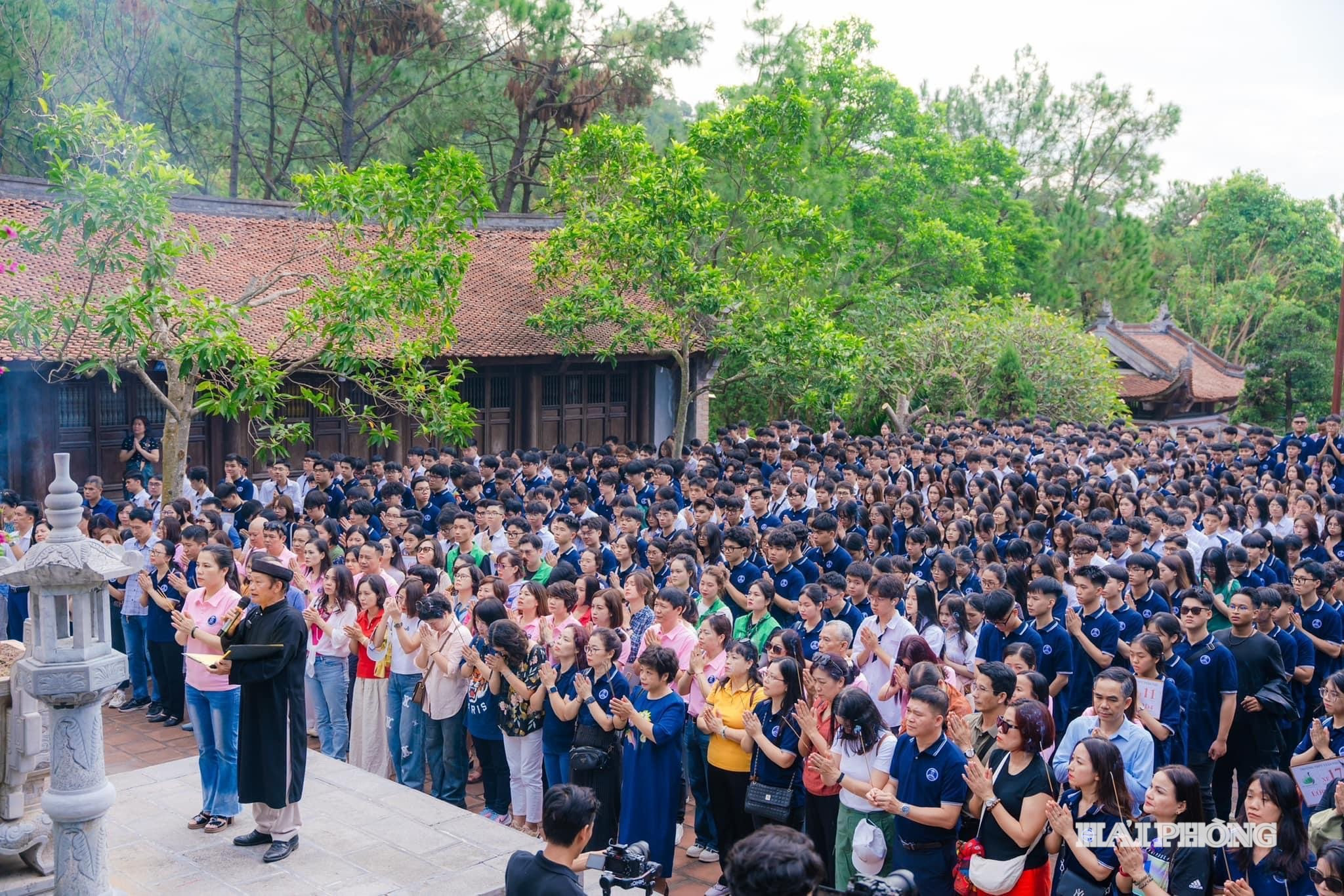 den-thay.jpg