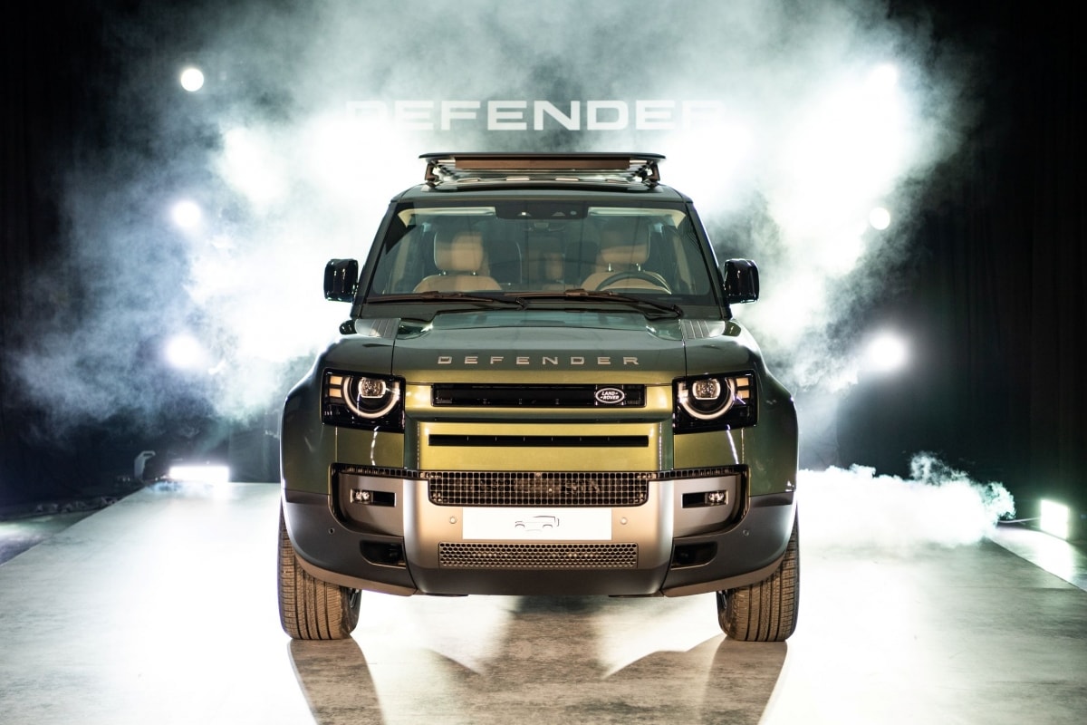 khám phá land rover defender phiên bản mới vừa ra mắt tại việt nam hình ảnh 1 kham pha land rover defender phien ban moi vua ra mat tai viet nam hinh anh 1