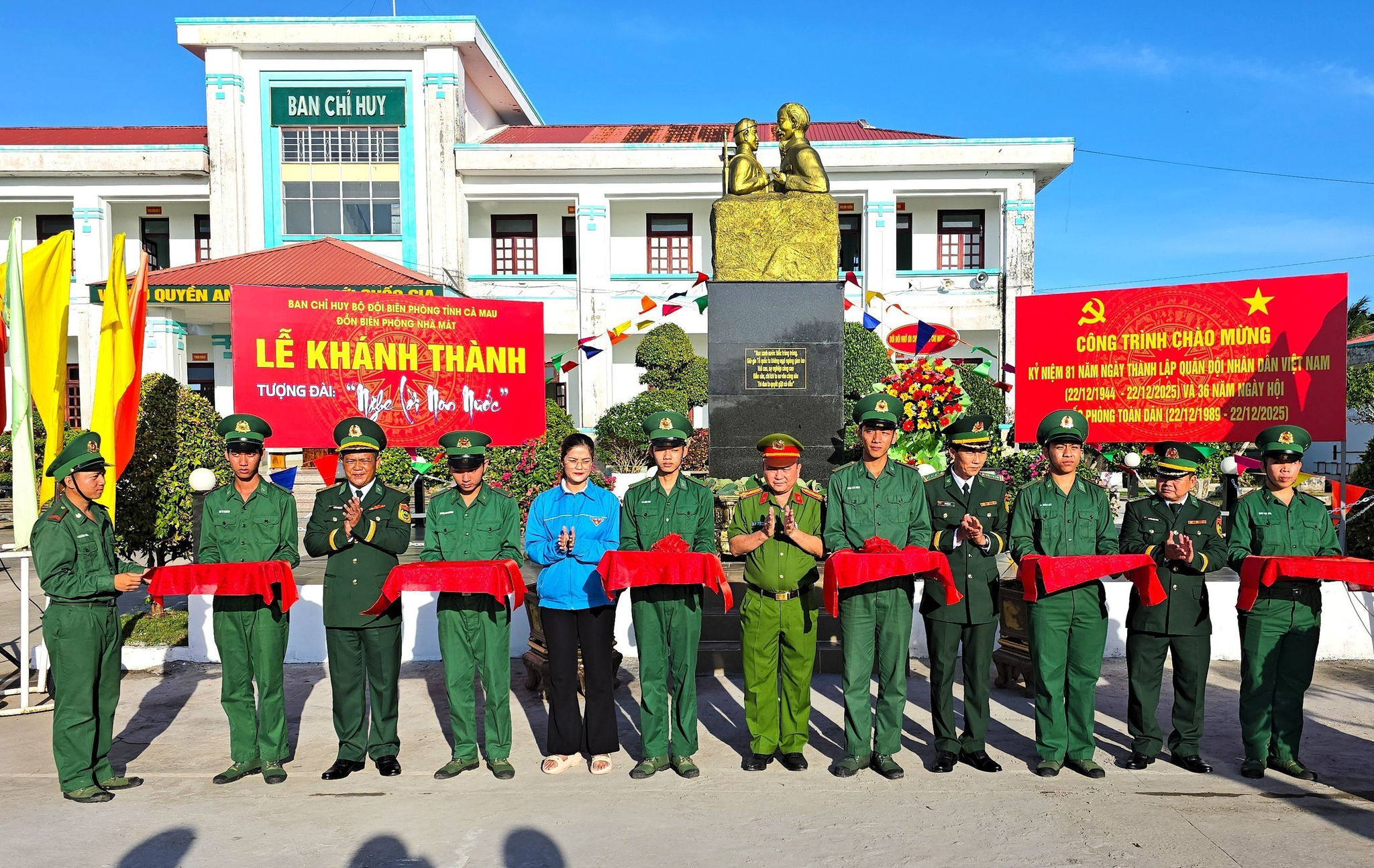 Khánh thành tượng đài Khánh thành tượng đài
