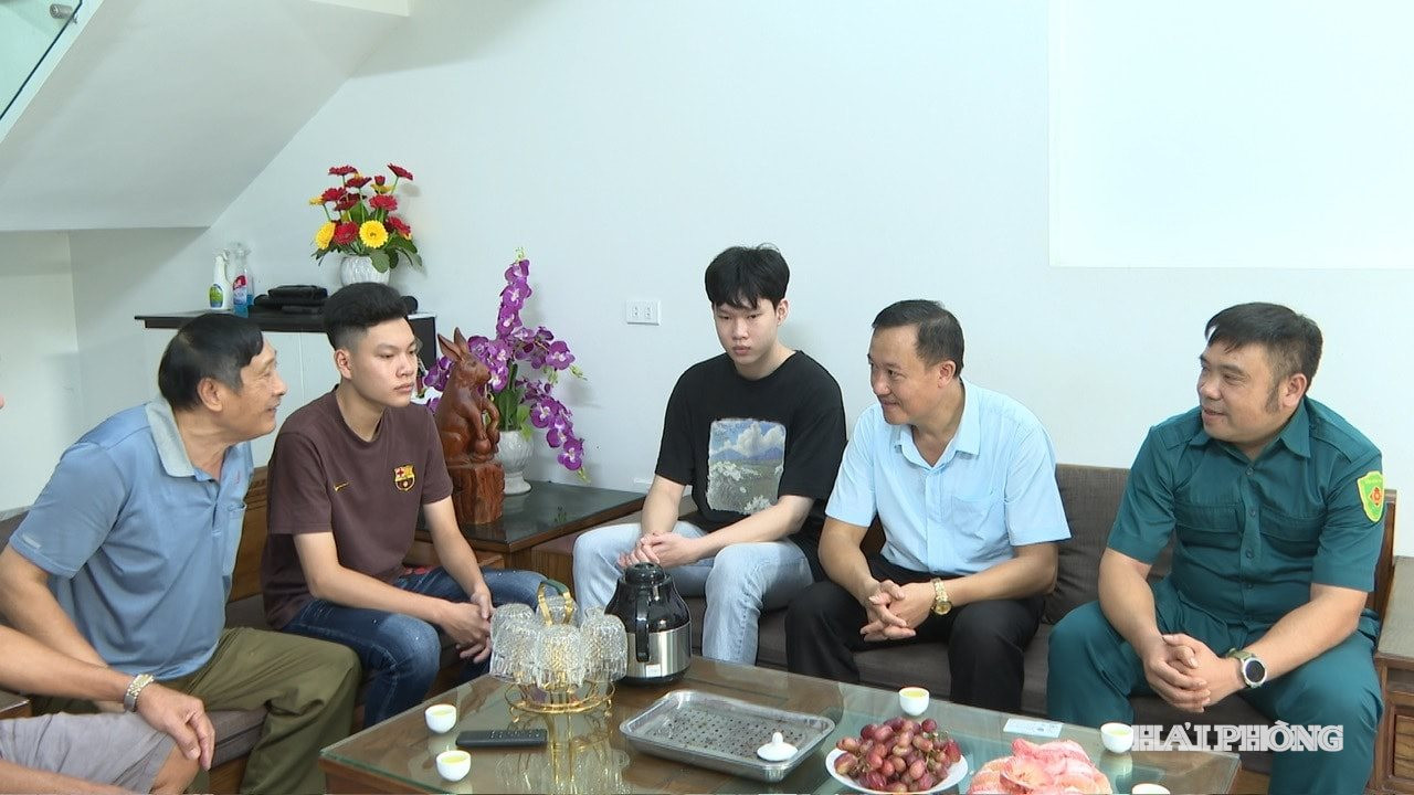 anh-em-ruot-nhap-ngu.jpg