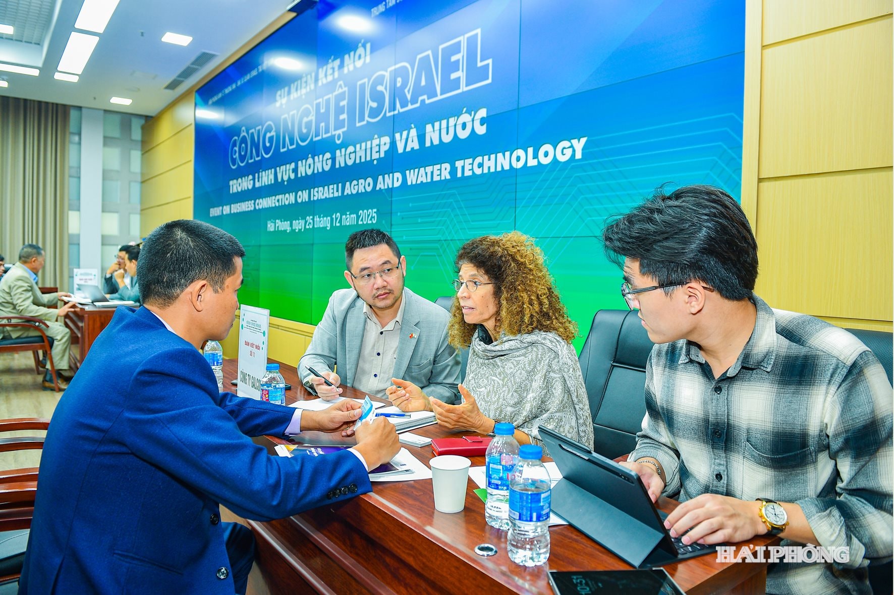 Các doanh nghiệp tham gia phiên kết nối cung cầu công nghệ 11.