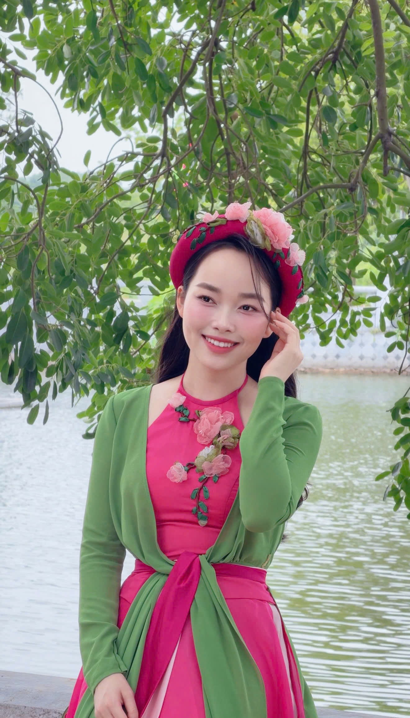 Quán quân Tuyệt đỉnh song ca Võ Phương Thủy đưa dân ca đến gần hơn với khán giả trẻ - Ảnh 3.
