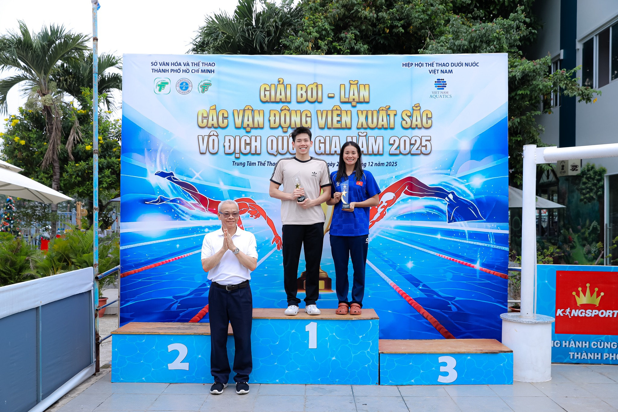 VĐV Việt Nam giành nhiều huy chương nhất SEA Games 33 vừa chinh phục thêm 9 HCV và được vinh danh - Ảnh 1. VĐV Việt Nam giành nhiều huy chương nhất SEA Games 33 vừa chinh phục thêm 9 HCV và được vinh danh - Ảnh 1.