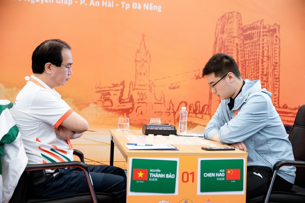Vượt qua 'thần đồng' Trung Quốc, kỳ thủ Việt Nam vào chung kết giải cờ tướng tiền tỉ - Ảnh 1. Vượt qua 'thần đồng' Trung Quốc, kỳ thủ Việt Nam vào chung kết giải cờ tướng tiền tỉ - Ảnh 1.