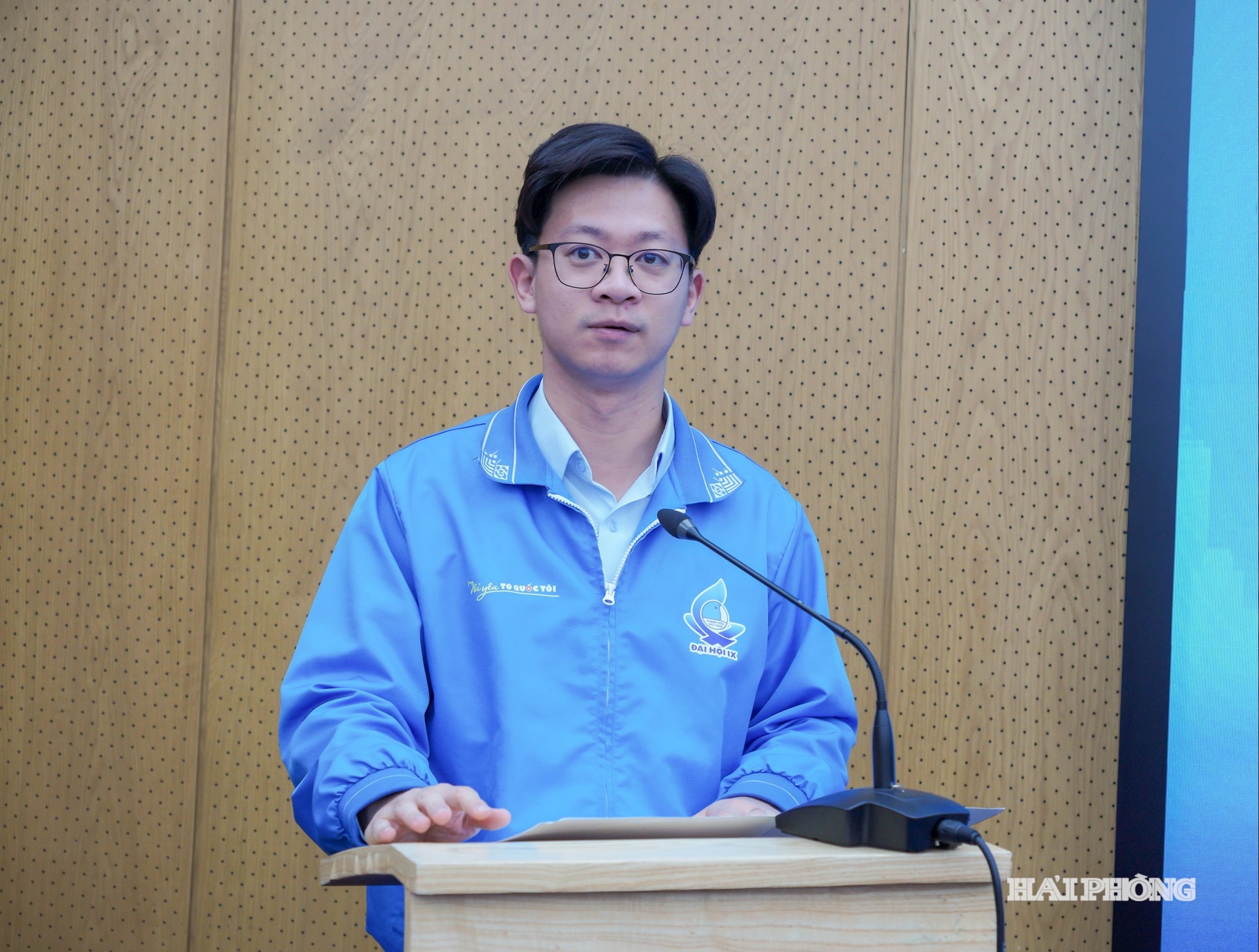 doan-thanh-nien-8.jpg