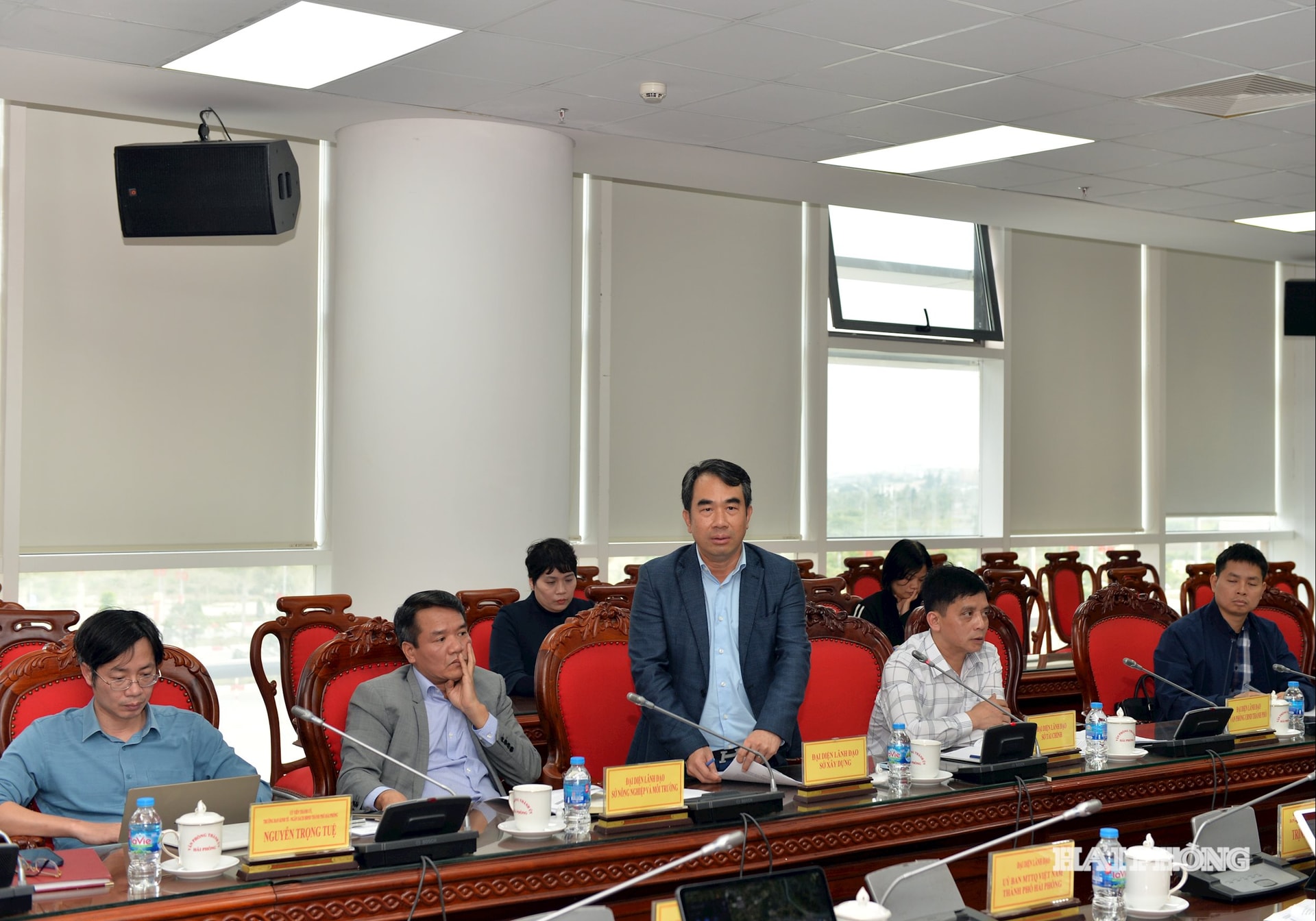 Đại diện Sở Xây dựng phát biểu ý kiến tại hội nghị