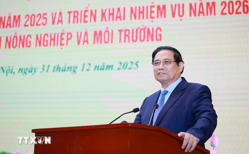 thu-tuong-du-hoi-nghi-trien-khai-nhiem-vu-nganh-nong-nghiep-va-moi-truong-8505641.jpg